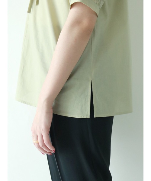Te chichi（テチチ）の「ラッフル付け衿ブラウス（シャツ/ブラウス・レディース・オフホワイト/グリーン/ブラック・ﾌﾘ-）」の14枚目の写真