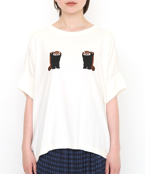 Design Tshirts Store graniph（デザイン　ティーシャツ　ストア　グラニフ）の「スレットレッドパンダ｜ドルマンスリーブTシャツ（Tシャツ/カットソー・レディース・オフホワイト・FREE）」の6枚目の写真