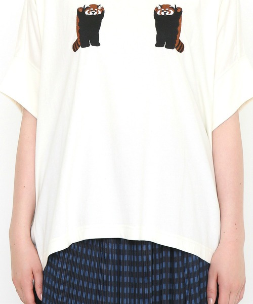 Design Tshirts Store graniph（デザイン　ティーシャツ　ストア　グラニフ）の「スレットレッドパンダ｜ドルマンスリーブTシャツ（Tシャツ/カットソー・レディース・オフホワイト・FREE）」の10枚目の写真