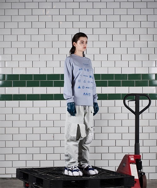 AA/C(ダブルエーシー)の「【AA/C】VARIETY SYMBOL LONGSLEEVE 19SE2013(Tシャツ/カットソー・メンズ・ブラック/ライトブルー・L/S/M)」の20枚目の写真