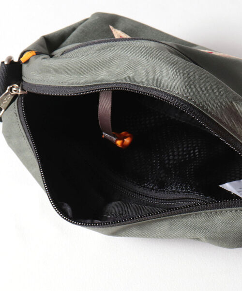 FREDY&GLOSTER(フレディアンドグロスター)の「【KELTY/ケルティ】ROUND TOP BAG S(ショルダーバッグ・レディース・グレー/ブラック/ベージュ・FREE)」の9枚目の写真