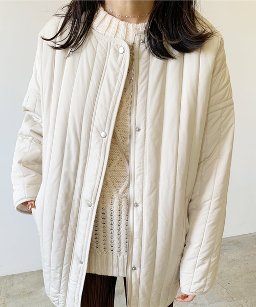 LIAN(リアン)の「縦キルトミドルコート(ノーカラーコート・レディース・ブラック/ベージュ/アイボリー・FREE)」の6枚目の写真
