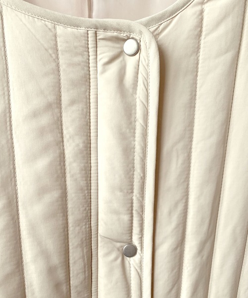 LIAN(リアン)の「縦キルトミドルコート(ノーカラーコート・レディース・ブラック/ベージュ/アイボリー・FREE)」の21枚目の写真