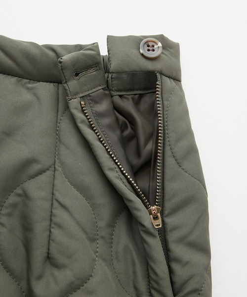 Chaco closet（チャコ クローゼット）の「タフタ キルティングタイトスカート（スカート・レディース・ライトベージュ/ブラック/カーキ・FREE）」の11枚目の写真