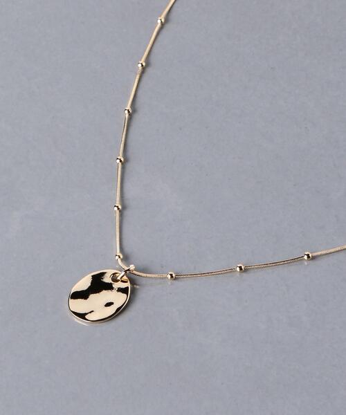 UNITED ARROWS（ユナイテッドアローズ）の「＜UNITED ARROWS＞DOT/CHN&DISC ネックレス（ネックレス・レディース・ゴールド/シルバー・FREE）」の2枚目の写真