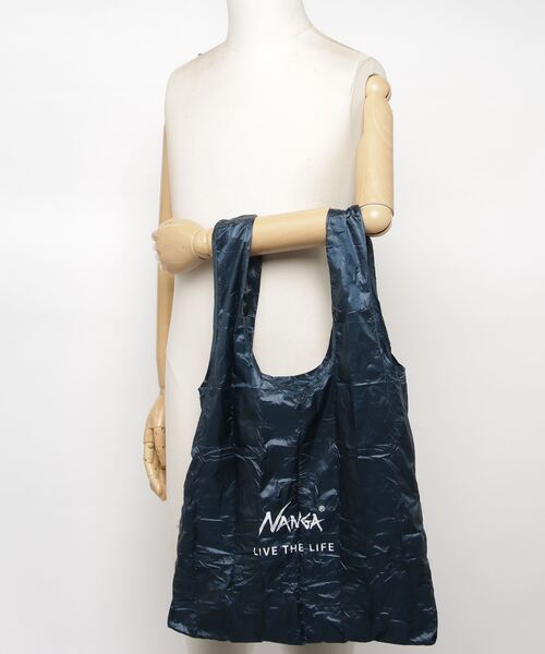 NANGA（ナンガ）の「NANGA POCKETABLE ECO BAG(LIVE THE LIFE)/ナンガ ポケッタブル エコバッグ（エコバッグ/サブバッグ・メンズ・ブラウン/ゴールド/パープル/ネイビー/ボルドー/ブラック/グレー/グリーン系その他/パープル系その他/マスタード・ONE SIZE/FREE）」の19枚目の写真