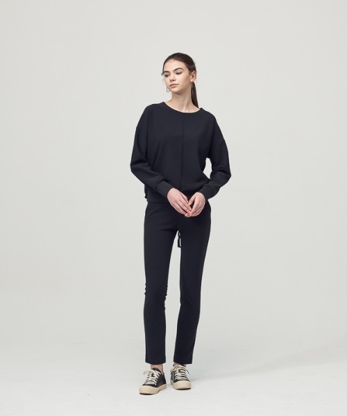 ACUD（アクド）の「【ACUD 】コンフォートリボン ディテールトップ / Comfort Ribbon Detail Top（スウェット・レディース・ブラック/オフホワイト/オリーブ・FREE）」の11枚目の写真