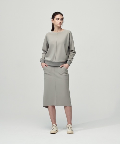 ACUD（アクド）の「【ACUD 】コンフォートリボン ディテールトップ / Comfort Ribbon Detail Top（スウェット・レディース・ブラック/オフホワイト/オリーブ・FREE）」の16枚目の写真