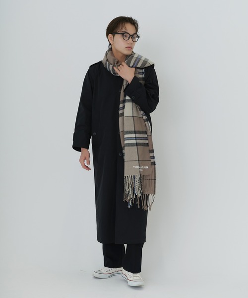 TINA：JOJUN（ティーナジョジュン）の「ユニセックス チェックマフラー TINA：JOJUN（マフラー・レディース・イエロー/ブルー/ライトグレー・F）」の12枚目の写真