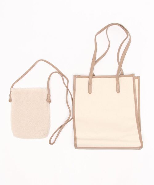ehka sopo（エヘカソポ）の「ボアポシェット付パイピングトートバッグ（トートバッグ・レディース・ブラウン/モカ/キナリ・ﾌﾘ-）」の2枚目の写真