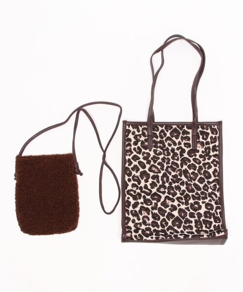 ehka sopo（エヘカソポ）の「ボアポシェット付パイピングトートバッグ（トートバッグ・レディース・ブラウン/モカ/キナリ・ﾌﾘ-）」の16枚目の写真