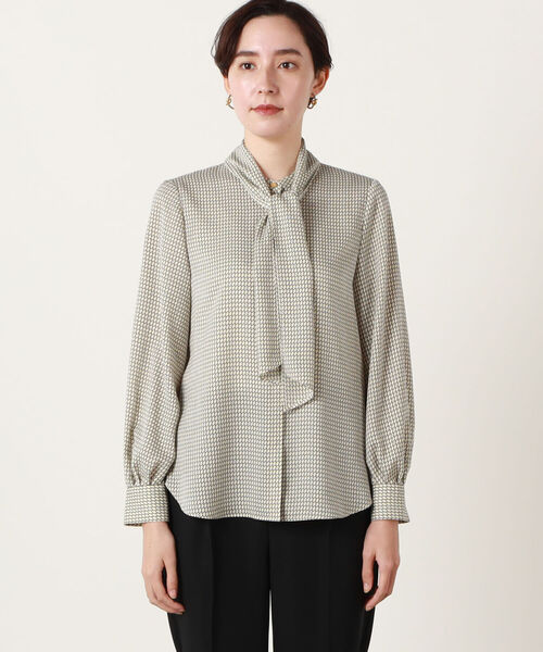 NOLLEY’S Sophi（ノーリーズソフィ）の「ウォッシャブルボウタイ付きプリントブラウス（シャツ/ブラウス・レディース・ホワイト系その他4/ブラック系その他3・38/36）」の16枚目の写真
