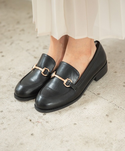 LEPSIM（レプシィム）の「ビットツキローファー　264166（ローファー・レディース・ホワイト/ブラック・SMALL/MEDIUM/LARGE）」の2枚目の写真