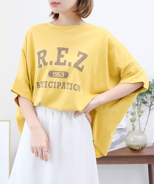 Social GIRL（ソーシャルガール）の「スリットドルマンムジロゴTシャツ（Tシャツ/カットソー・レディース・ブラック/オフホワイト/モカ/ワイン/グレイッシュベージュ/チャコール/グリーン/ホワイト系その他/ベージュ系その他/ブラック系その他/イエロー×グレー/スモークピンク/イエロー・M）」の11枚目の写真