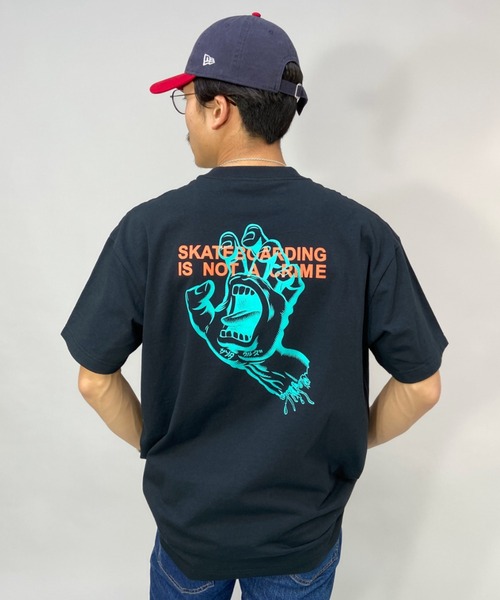 SANTA CRUZ(サンタクルーズ)の「【ムラサキスポーツ別注】SANTACRUZ/サンタクルーズ ルーズシルエット バックプリントTシャツ 502221409(Tシャツ/カットソー・メンズ・ホワイト/グリーン/ブラック・M/XL/L/XXL)」の2枚目の写真