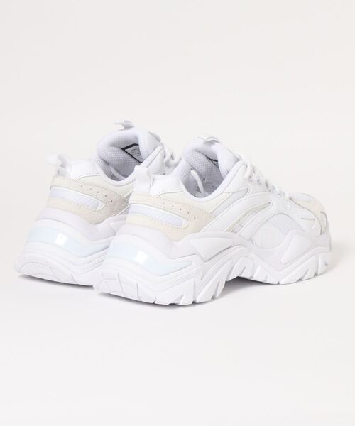 FILA(フィラ)の「イントレーション ライト / INTERATION LIGHT / 厚底スニーカー(スニーカー・レディース・ホワイト・23.0cm/24.0cm/25.0cm/26.0cm/27.0cm/28.0cm)」の2枚目の写真