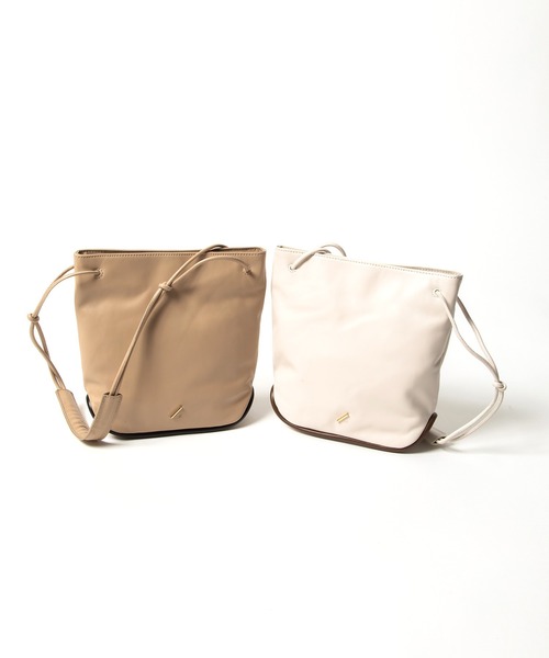 R/b nestle to BEAURE（アールビー）の「Rb ２tone Round OneShoulder（ショルダーバッグ・レディース・ブラウン/ブラック/ベージュ/アイボリー・FREE）」の18枚目の写真