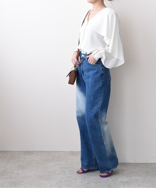 Eimee Law（エイミーロウ）の「フリルスリーブブラウス（シャツ/ブラウス・レディース・オフホワイト/ミント/ブラック/ブラウン/サックスブルー・38）」の16枚目の写真