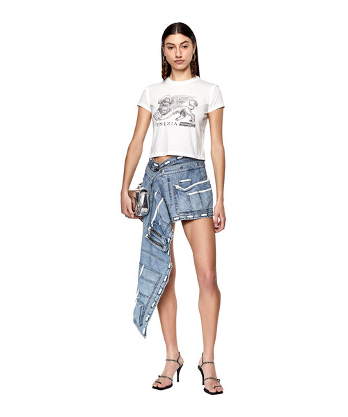 DIESEL(ディーゼル)の「レディース 半袖 Tシャツ コンパクトフィット ライオンベネチア(Tシャツ/カットソー・レディース・ブラック/ホワイト・LARGE/X-LARGE/MEDIUM/SMALL)」の6枚目の写真