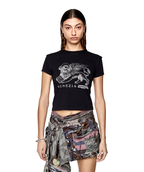 DIESEL(ディーゼル)の「レディース 半袖 Tシャツ コンパクトフィット ライオンベネチア(Tシャツ/カットソー・レディース・ブラック/ホワイト・LARGE/X-LARGE/MEDIUM/SMALL)」の16枚目の写真