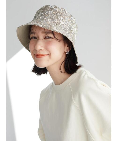 Green　Parks（グリーンパークス）の「・フラワーリバーシブルハット（ハット・レディース・ベージュ/ネイビー・FREE）」の7枚目の写真