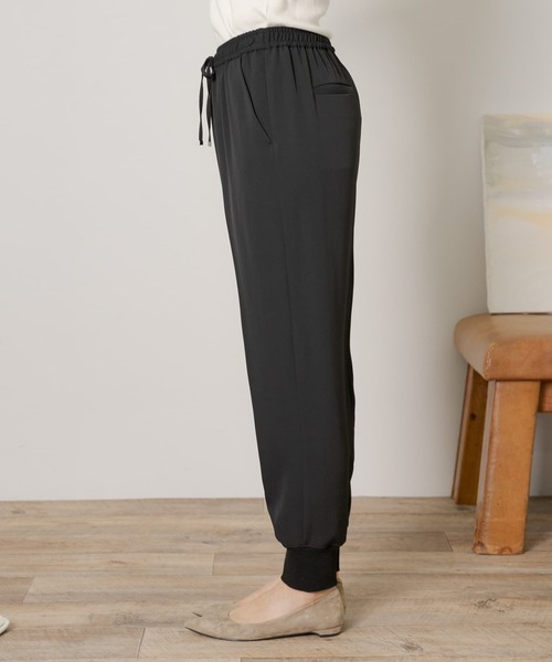URBAN RESEARCH Sonny Label（アーバンリサーチサニーレーベル）の「ジョガーパンツ（その他パンツ・レディース・ブラック/ベージュ系その他・FREE）」の20枚目の写真
