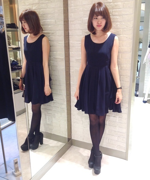 LIMITLESS LUXURY(リミットレスラグジュアリー)の「★店頭人気商品★バックリボンドレス。(ワンピース・レディース・グリーン/ネイビー/ピンク・38/36)」の14枚目の写真