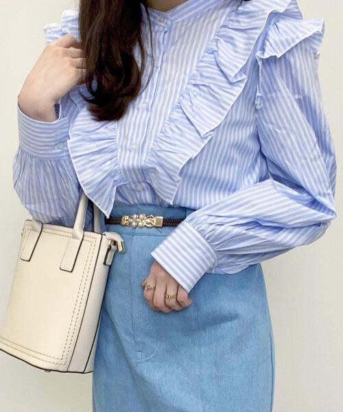 INGNI（イング）の「Vネックフリルブラウス（シャツ/ブラウス・レディース・ブラック/サックスブルー系1/オフホワイト/ブラック系その他3・M）」の12枚目の写真