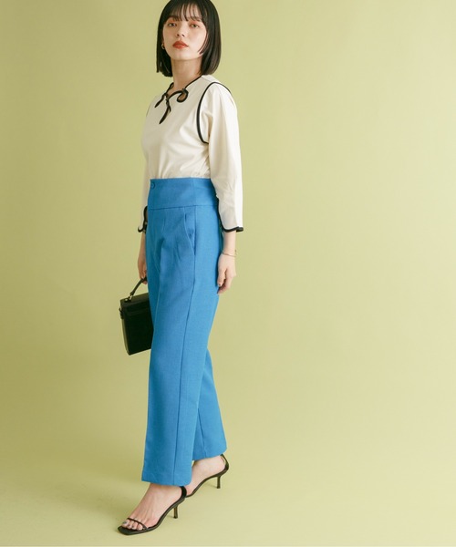 Eimee Law(エイミーロウ)の「涙開きネックパイピングトップス(Tシャツ/カットソー・レディース・アイボリー/ブラック/ネイビー系/ホワイト系・38)」の7枚目の写真