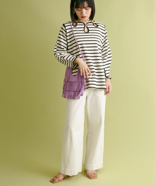 Eimee Law(エイミーロウ)の「涙開きネックパイピングトップス(Tシャツ/カットソー・レディース・アイボリー/ブラック/ネイビー系/ホワイト系・38)」の13枚目の写真