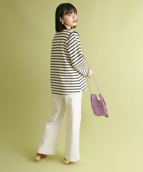 Eimee Law(エイミーロウ)の「涙開きネックパイピングトップス(Tシャツ/カットソー・レディース・アイボリー/ブラック/ネイビー系/ホワイト系・38)」の19枚目の写真