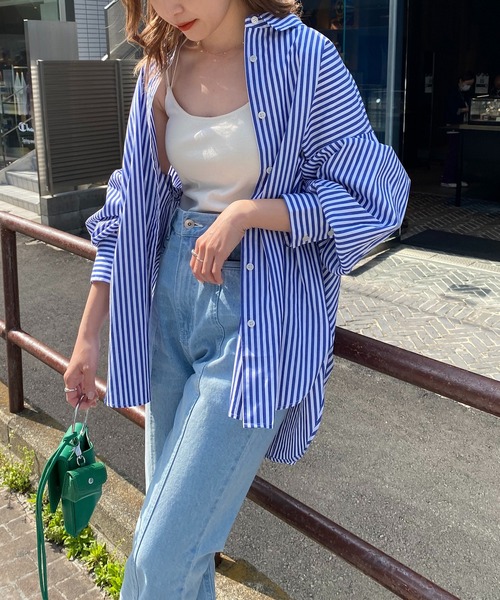 one after another NICE CLAUP(ワンアフターアナザーナイスクラップ)の「ZOZO限定 ビッグシルエットストライプシャツ(シャツ/ブラウス・レディース・ベージュ/グリーン/ブルー/ネイビー/ピンク・FREE)」の4枚目の写真