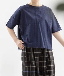 エンブロイダリーレースTシャツ