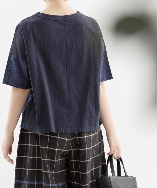 nop de nod（ノップドゥノッド）の「エンブロイダリーレースTシャツ（Tシャツ/カットソー・レディース・ブラック/ネイビー/オフホワイト・3）」の22枚目の写真