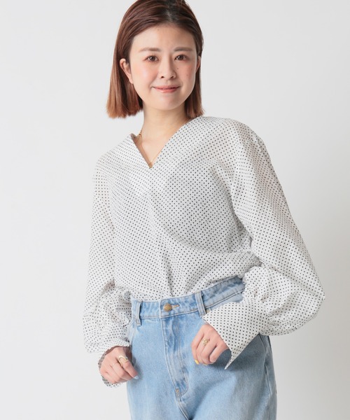 U by SPICK&SPAN（ユーバイスピックアンドスパン）の「ドットハートネックブラウス◆（シャツ/ブラウス・レディース・ホワイト/ブラック・FREE）」の13枚目の写真