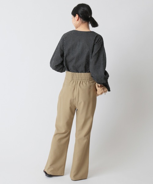 U by SPICK&SPAN（ユーバイスピックアンドスパン）の「ドットハートネックブラウス◆（シャツ/ブラウス・レディース・ホワイト/ブラック・FREE）」の12枚目の写真