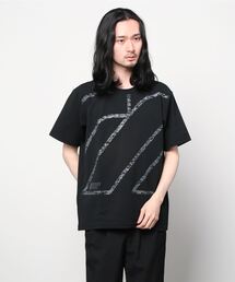 グラフィックＴシャツ　［ユニセックス］