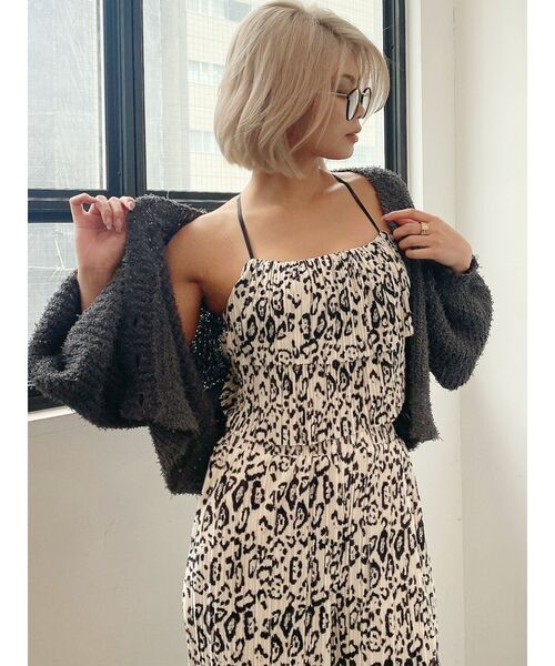 GYDA（ジェイダ）の「【セットアップ着用可】tieredサテンプリーツビスチェ（キャミソール・レディース・その他/その他2/ブラック・FREE）」の2枚目の写真