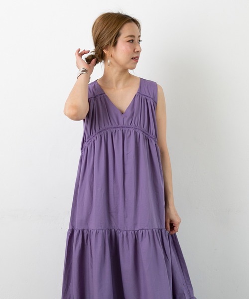 PICHI（ピイチ）の「ノースリーブティアードワンピース（ワンピース・レディース・ブラック/パープル/ピンク/ブルー・MEDIUM/LONG）」の6枚目の写真