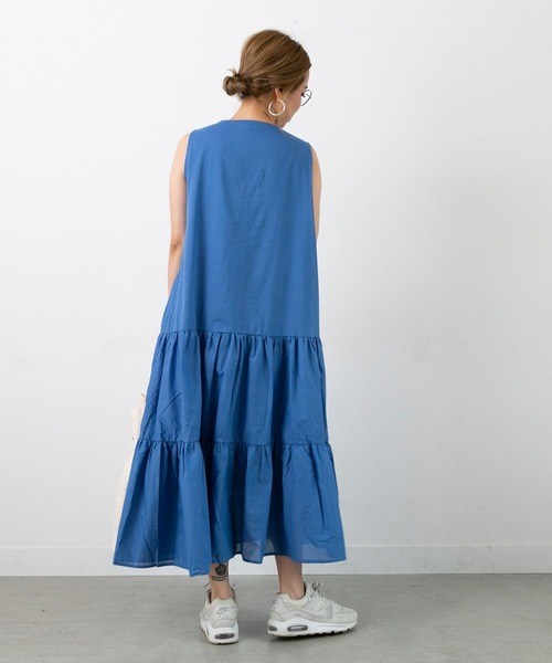 PICHI（ピイチ）の「ノースリーブティアードワンピース（ワンピース・レディース・ブラック/パープル/ピンク/ブルー・MEDIUM/LONG）」の13枚目の写真