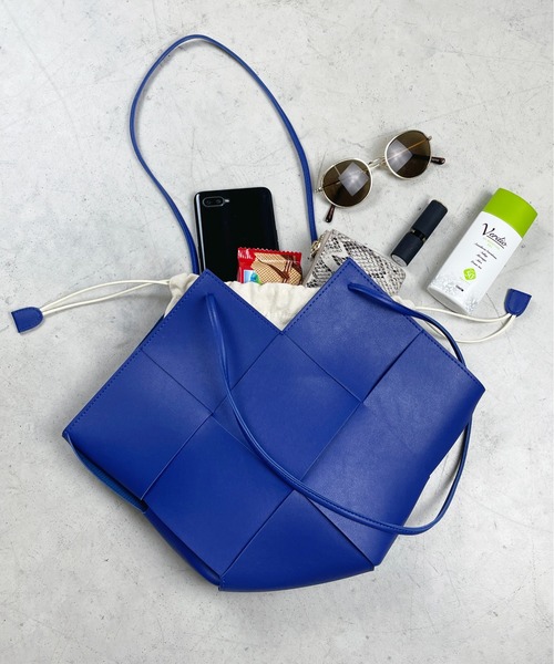 Meli rich（メリーリッチ）の「編み込みショルダートートバッグ（トートバッグ・レディース・カーキ/ブルー/ピンクベージュ・FREE）」の18枚目の写真