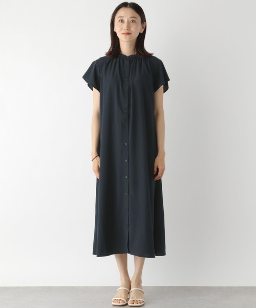 LEPSIM(レプシィム)の「ギャザーロングワンピース 285378(ワンピース・レディース・ネイビー/ドット/ブラウン・FREE)」の9枚目の写真