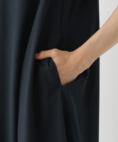 LEPSIM(レプシィム)の「ギャザーロングワンピース 285378(ワンピース・レディース・ネイビー/ドット/ブラウン・FREE)」の12枚目の写真