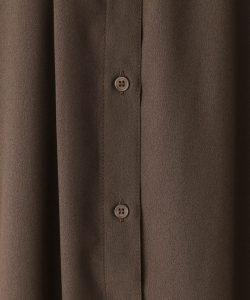 LEPSIM(レプシィム)の「ギャザーロングワンピース 285378(ワンピース・レディース・ネイビー/ドット/ブラウン・FREE)」の10枚目の写真