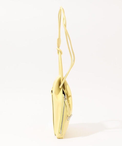 TOMORROWLAND （トゥモローランド）の「ADD CULUMN RIN-S ミニバッグ（ショルダーバッグ・レディース・ホワイト/ブラック/ダークブラウン/ライトイエロー・FREE）」の12枚目の写真