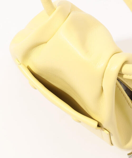 TOMORROWLAND （トゥモローランド）の「ADD CULUMN RIN-S ミニバッグ（ショルダーバッグ・レディース・ホワイト/ブラック/ダークブラウン/ライトイエロー・FREE）」の14枚目の写真