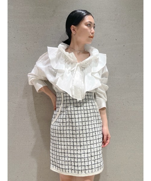 LILY BROWN（リリーブラウン）の「フリルカラーブラウス（シャツ/ブラウス・レディース・ホワイト/ストライプ/ブラック・FREE）」の16枚目の写真