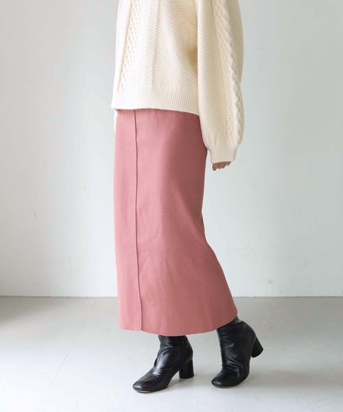 HER CLOSET（ハークローゼット）の「【shemoshelly】ダンボールニットタイトスカート　新色追加（スカート・レディース・ブラック/ネイビー/グリーン/マスタード/ピンクベージュ・M）」の5枚目の写真