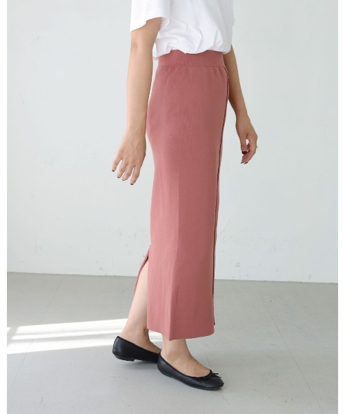 HER CLOSET（ハークローゼット）の「【shemoshelly】ダンボールニットタイトスカート　新色追加（スカート・レディース・ブラック/ネイビー/グリーン/マスタード/ピンクベージュ・M）」の13枚目の写真