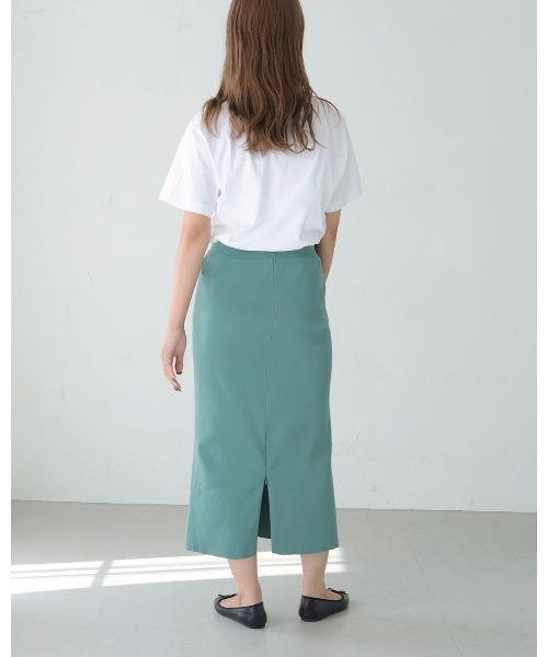 HER CLOSET（ハークローゼット）の「【shemoshelly】ダンボールニットタイトスカート　新色追加（スカート・レディース・ブラック/ネイビー/グリーン/マスタード/ピンクベージュ・M）」の21枚目の写真